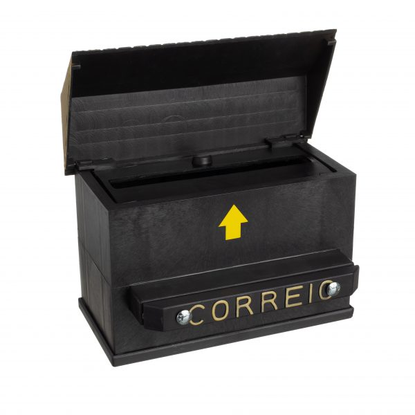 caixa correio dourada 02
